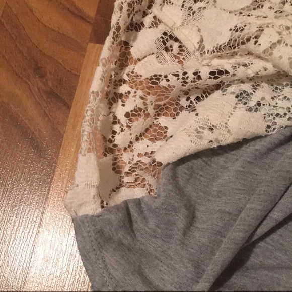 Rewind lace overlay tank top  white gray and teal - Picture 4 of 4